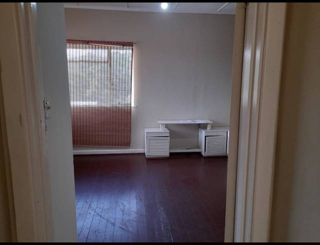 1 bed property to rent in PARKTOWN